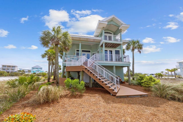 7640 Key West Drive, Navarre