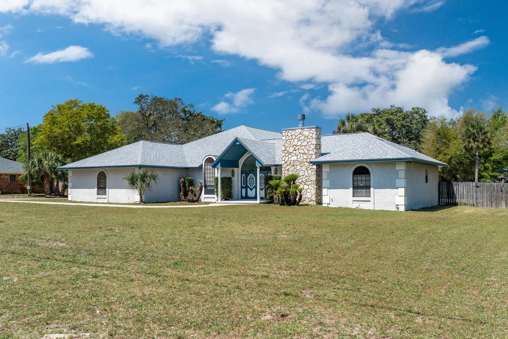809 Main Street, Destin