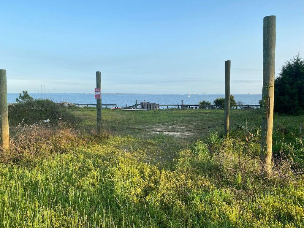 3 of 16 - # W St Hwy 20, Freeport, FL