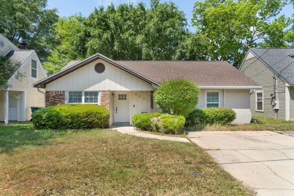 634 Lloyd St Street, Fort Walton Beach