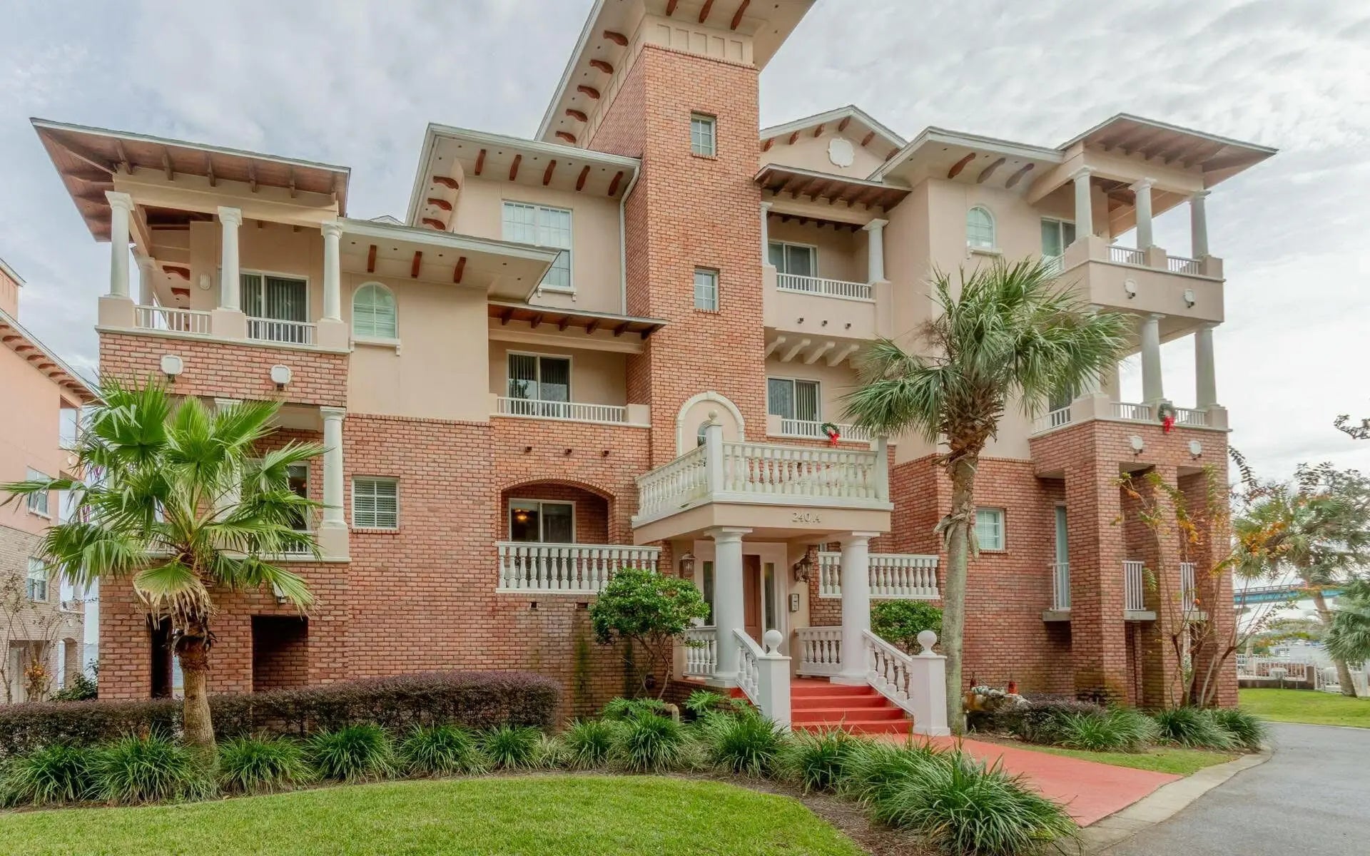 Photo of Listing #974665