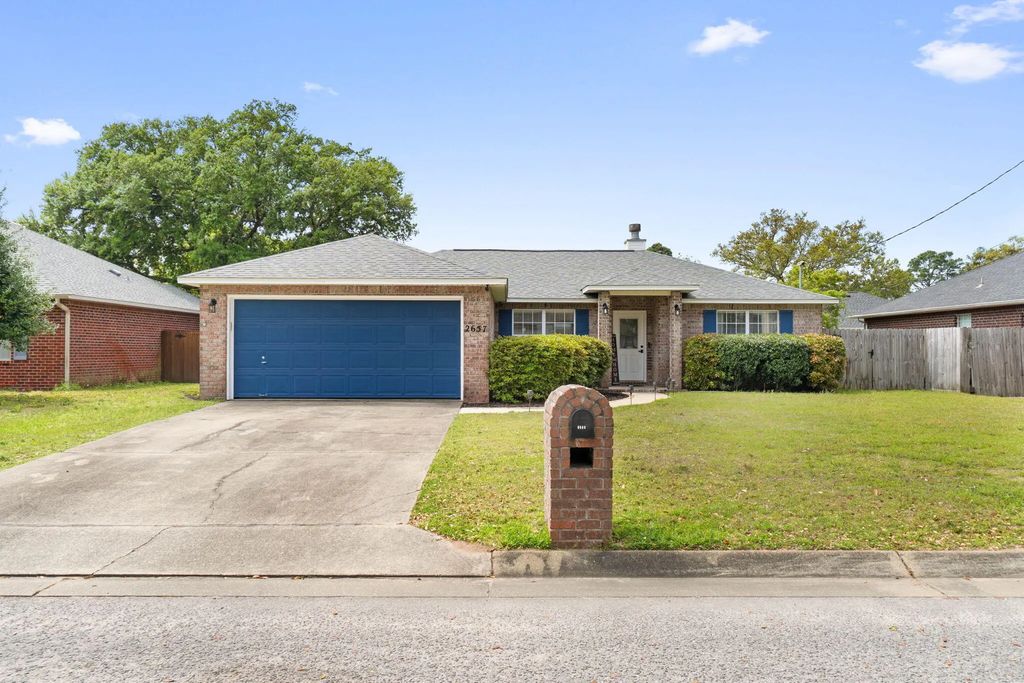 2657 Hidden Estates Circle, Navarre