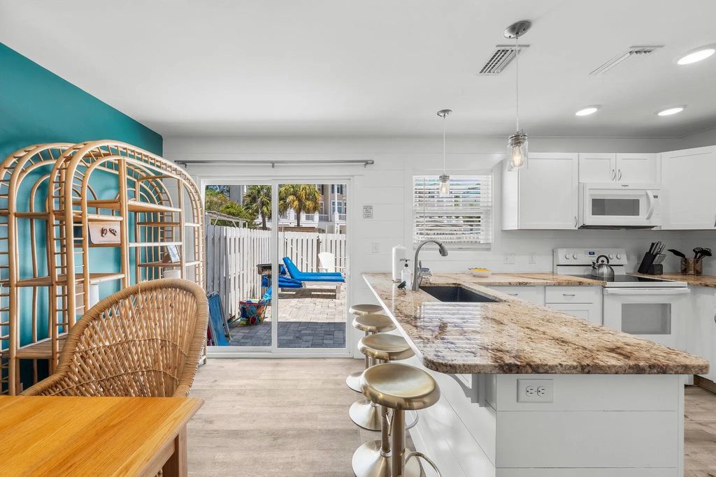 75 of 117 - 10609 Parkhill Circle, Panama City Beach, FL
