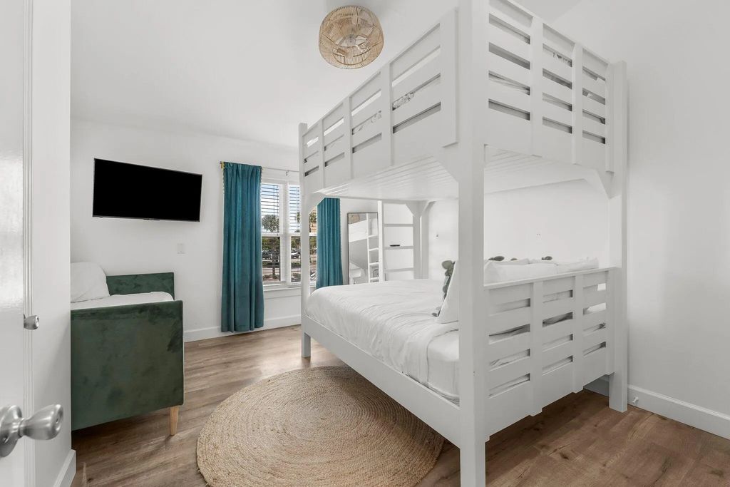 84 of 117 - 10609 Parkhill Circle, Panama City Beach, FL