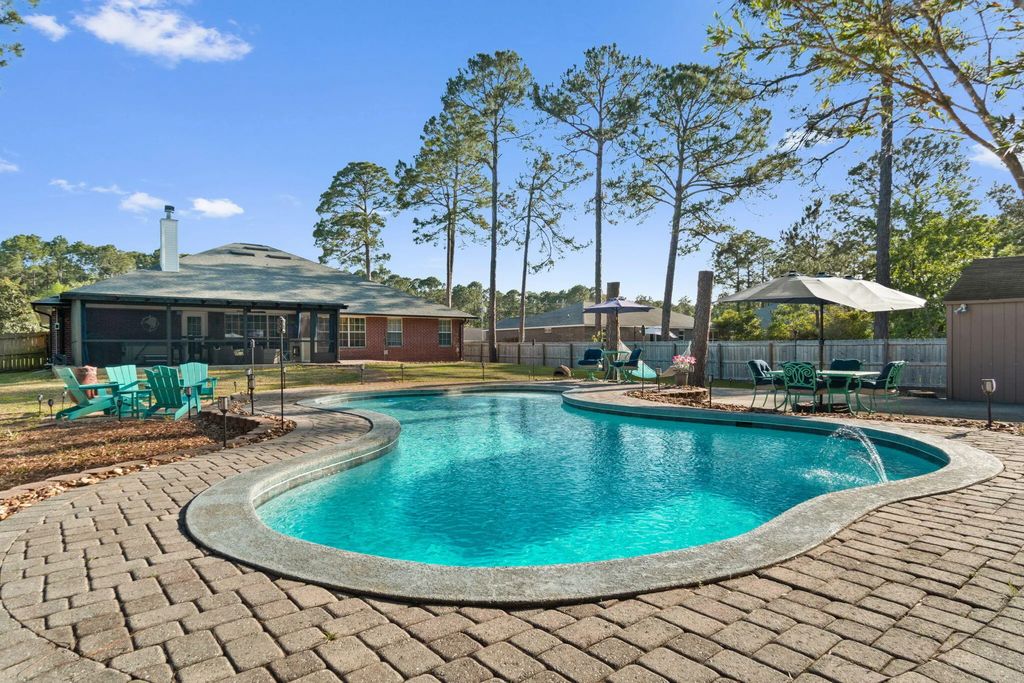 7044 Sawfish Street, Navarre