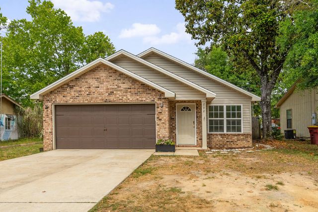 Photo of Listing #974788