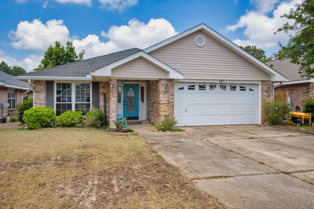 1607 Sutton Place, Fort Walton Beach