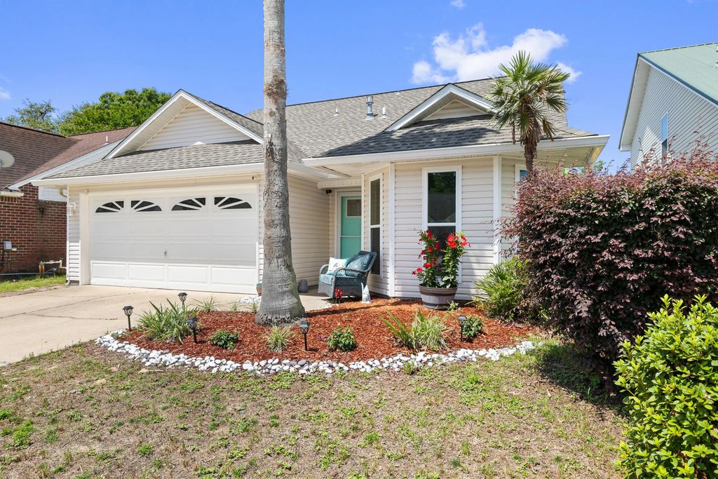 932 Claeven Circle, Fort Walton Beach