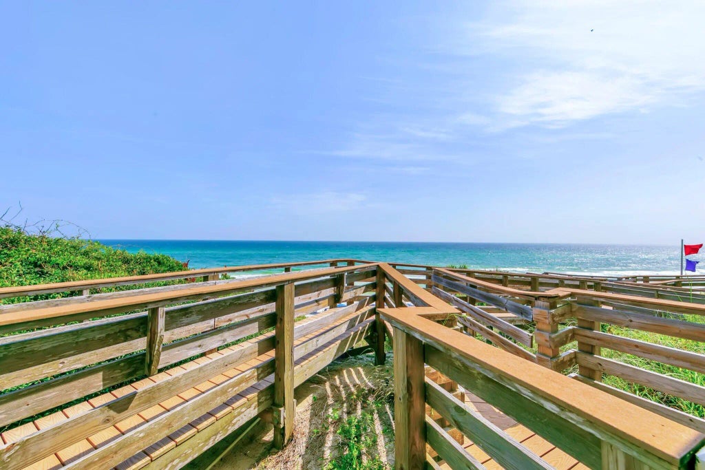 21 of 40 - 8294 E County Hwy 30a 1, Alys Beach, FL