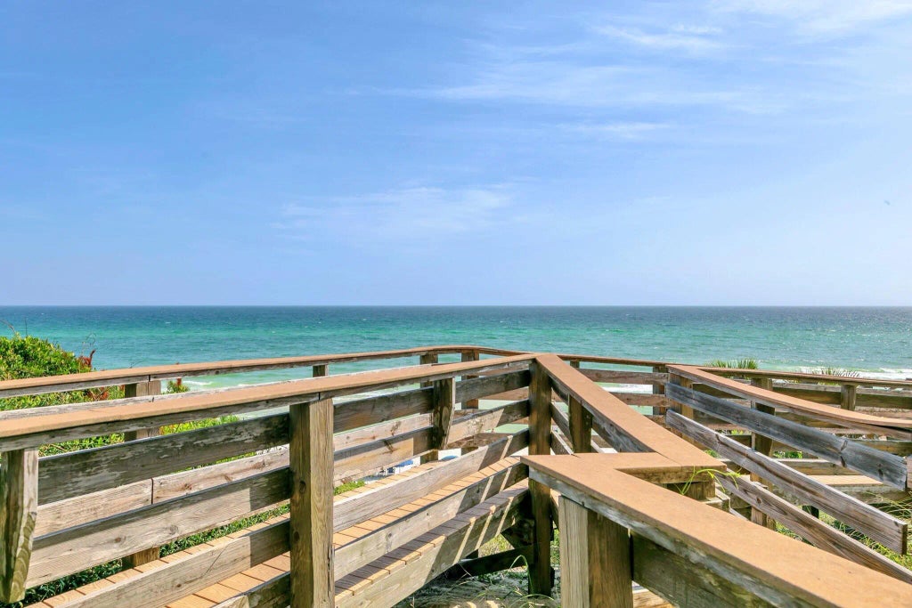 22 of 40 - 8294 E County Hwy 30a 1, Alys Beach, FL