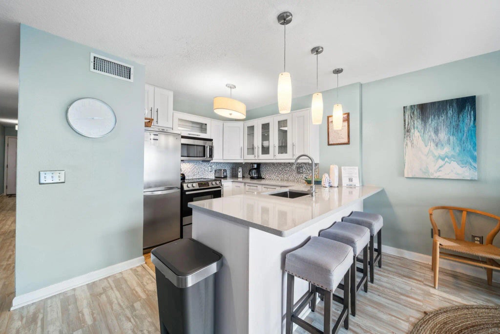 9 of 40 - 8294 E County Hwy 30a 1, Alys Beach, FL