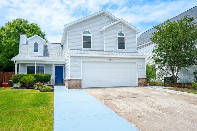 Photo of Listing #975763