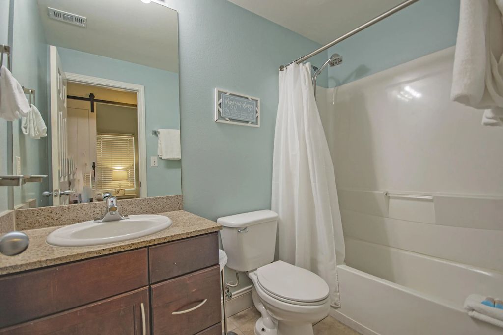 22 of 53 - 9902 S Thomas Drive 431, Panama City Beach, FL