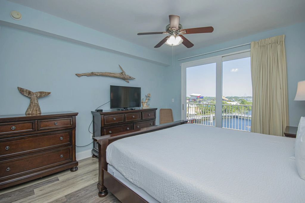 29 of 53 - 9902 S Thomas Drive 431, Panama City Beach, FL