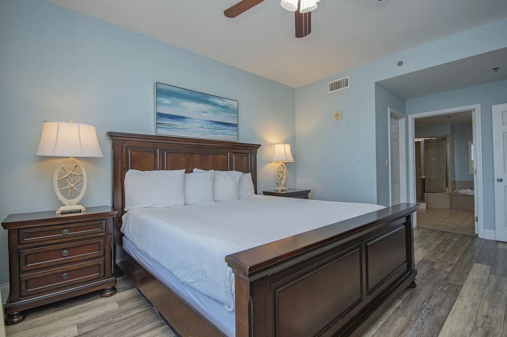 32 of 53 - 9902 S Thomas Drive 431, Panama City Beach, FL