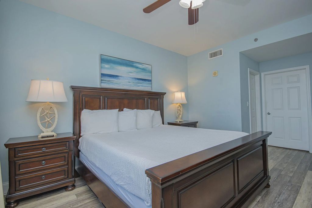 33 of 53 - 9902 S Thomas Drive 431, Panama City Beach, FL
