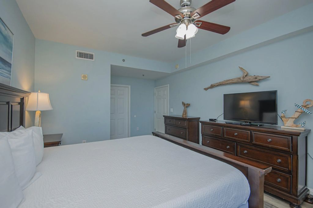 34 of 53 - 9902 S Thomas Drive 431, Panama City Beach, FL
