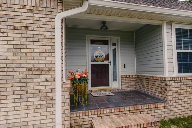 Photo of Listing #975832