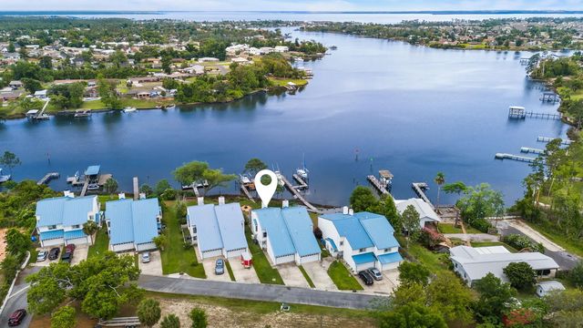 Photo of Listing #976351