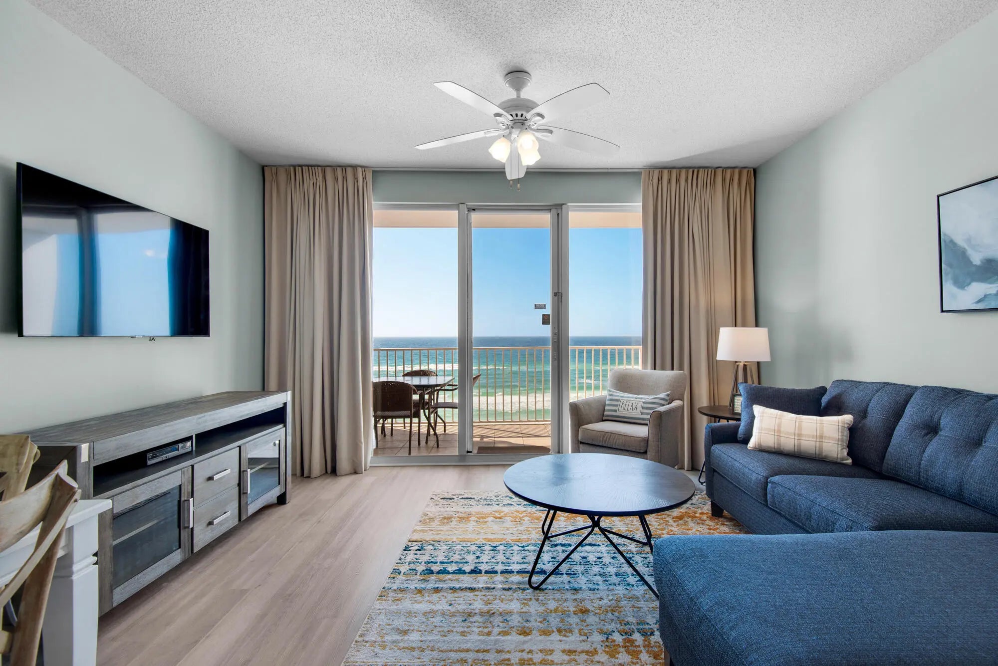 Photo of Listing #976058