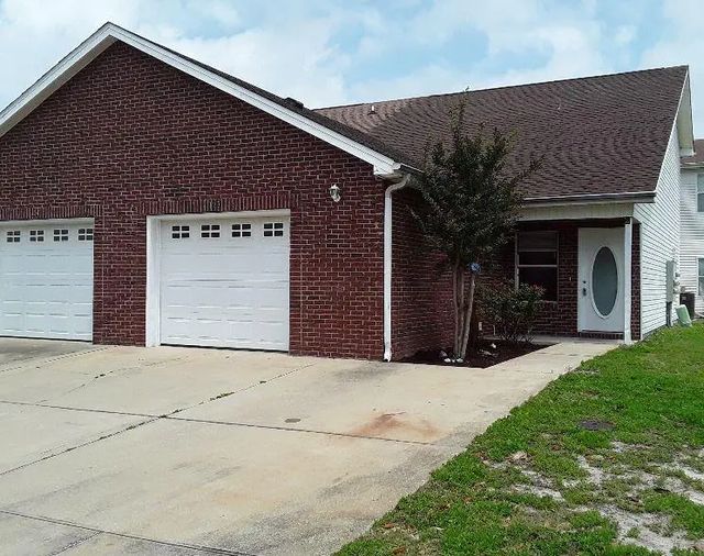 Photo of Listing #976708
