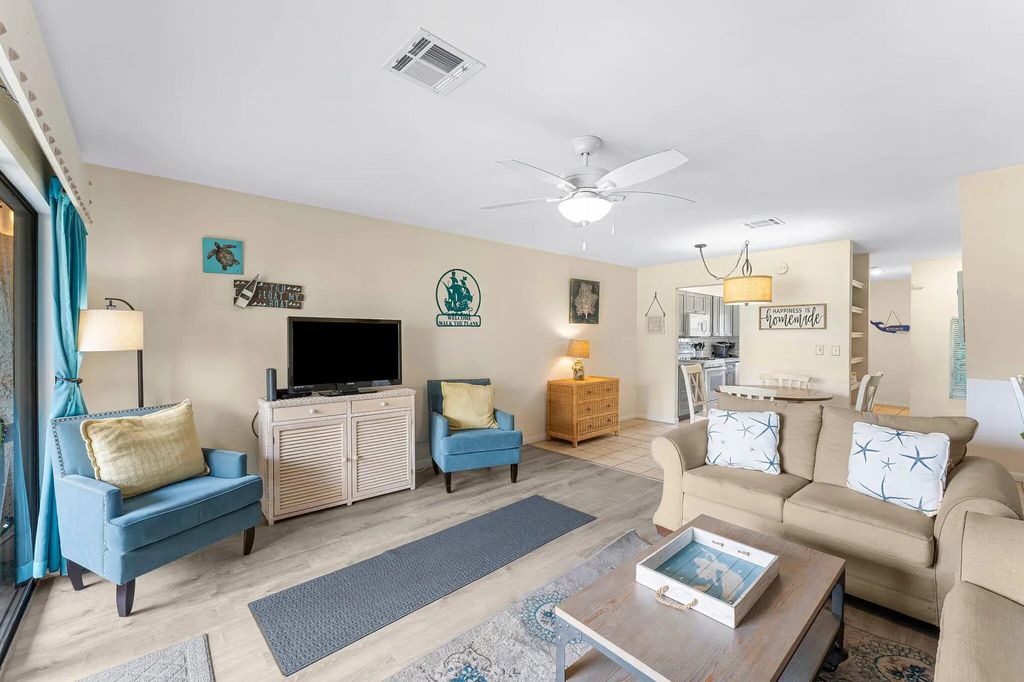 13 of 60 - 17751 Panama City Beach Parkway Unit 15b, Panama City Beach, FL