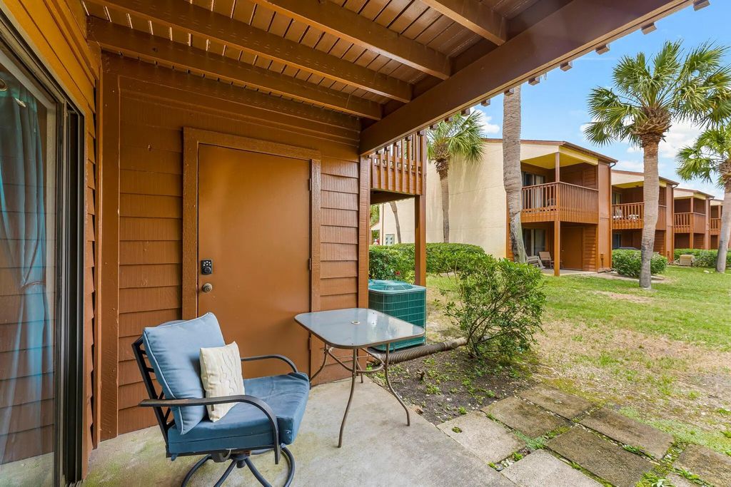 14 of 60 - 17751 Panama City Beach Parkway Unit 15b, Panama City Beach, FL
