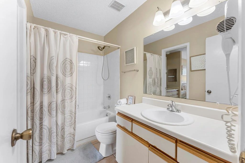 28 of 60 - 17751 Panama City Beach Parkway Unit 15b, Panama City Beach, FL