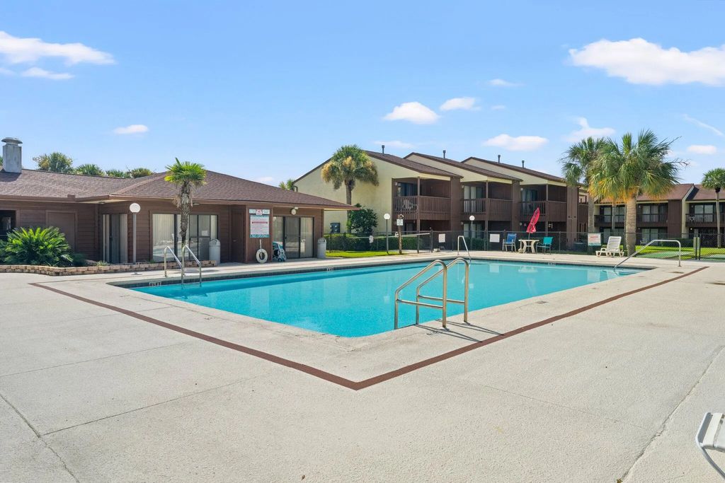 38 of 60 - 17751 Panama City Beach Parkway Unit 15b, Panama City Beach, FL