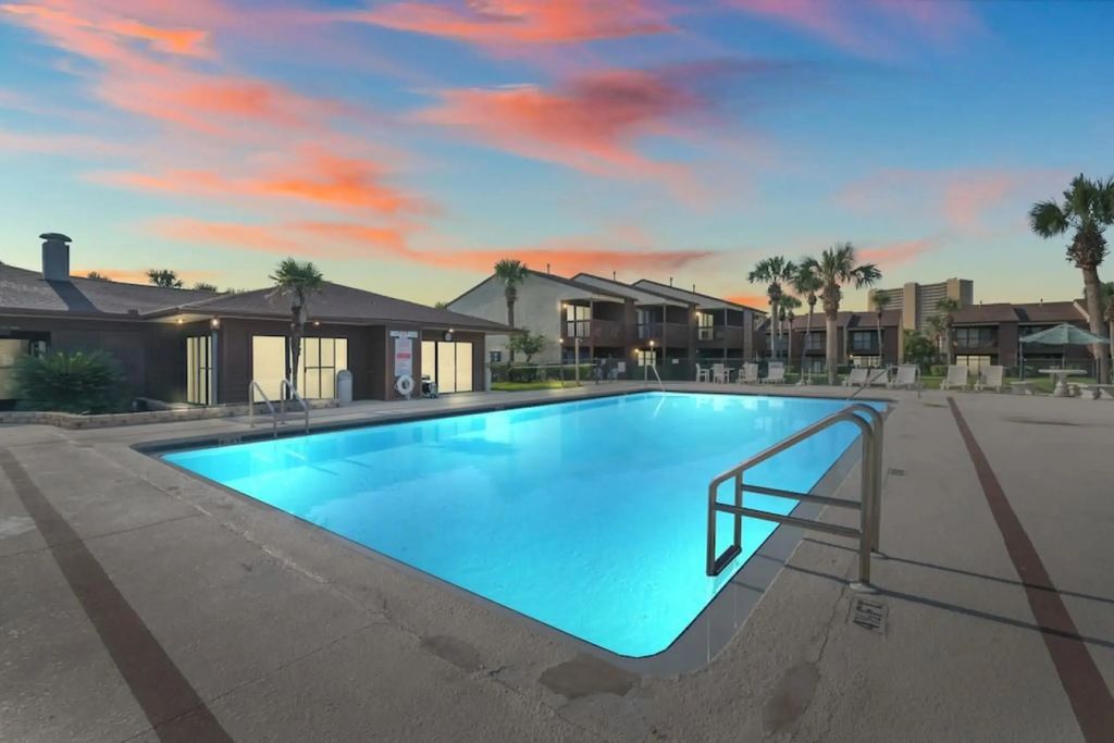 46 of 60 - 17751 Panama City Beach Parkway Unit 15b, Panama City Beach, FL