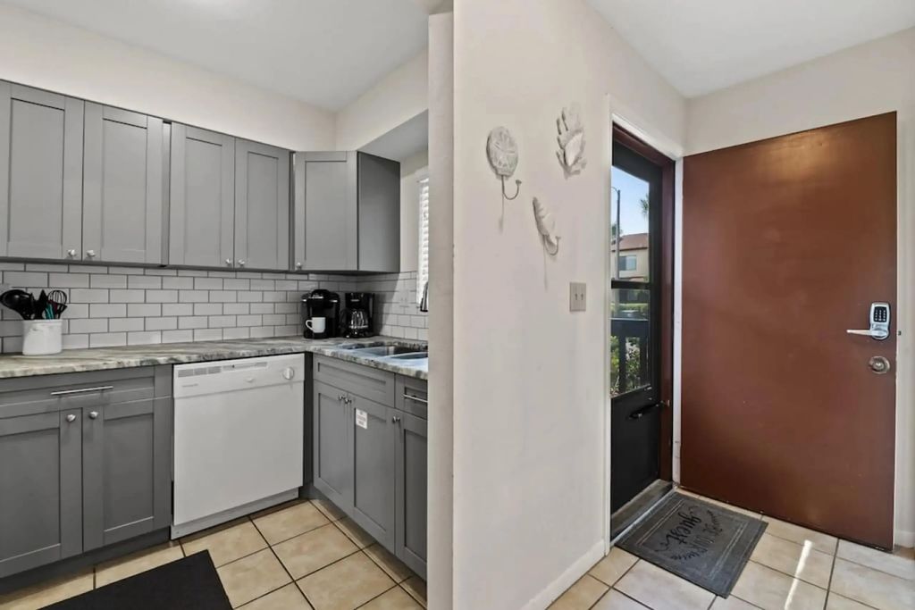 5 of 60 - 17751 Panama City Beach Parkway Unit 15b, Panama City Beach, FL