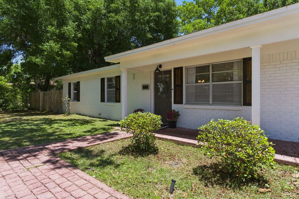 418 Evergreen Drive, Destin