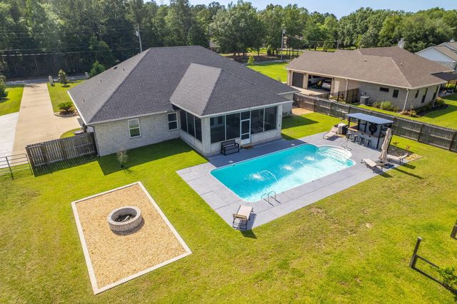 Photo of Listing #976846