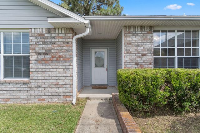 Photo of Listing #976383