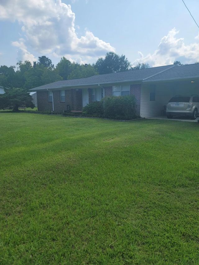 Photo of Listing #977836