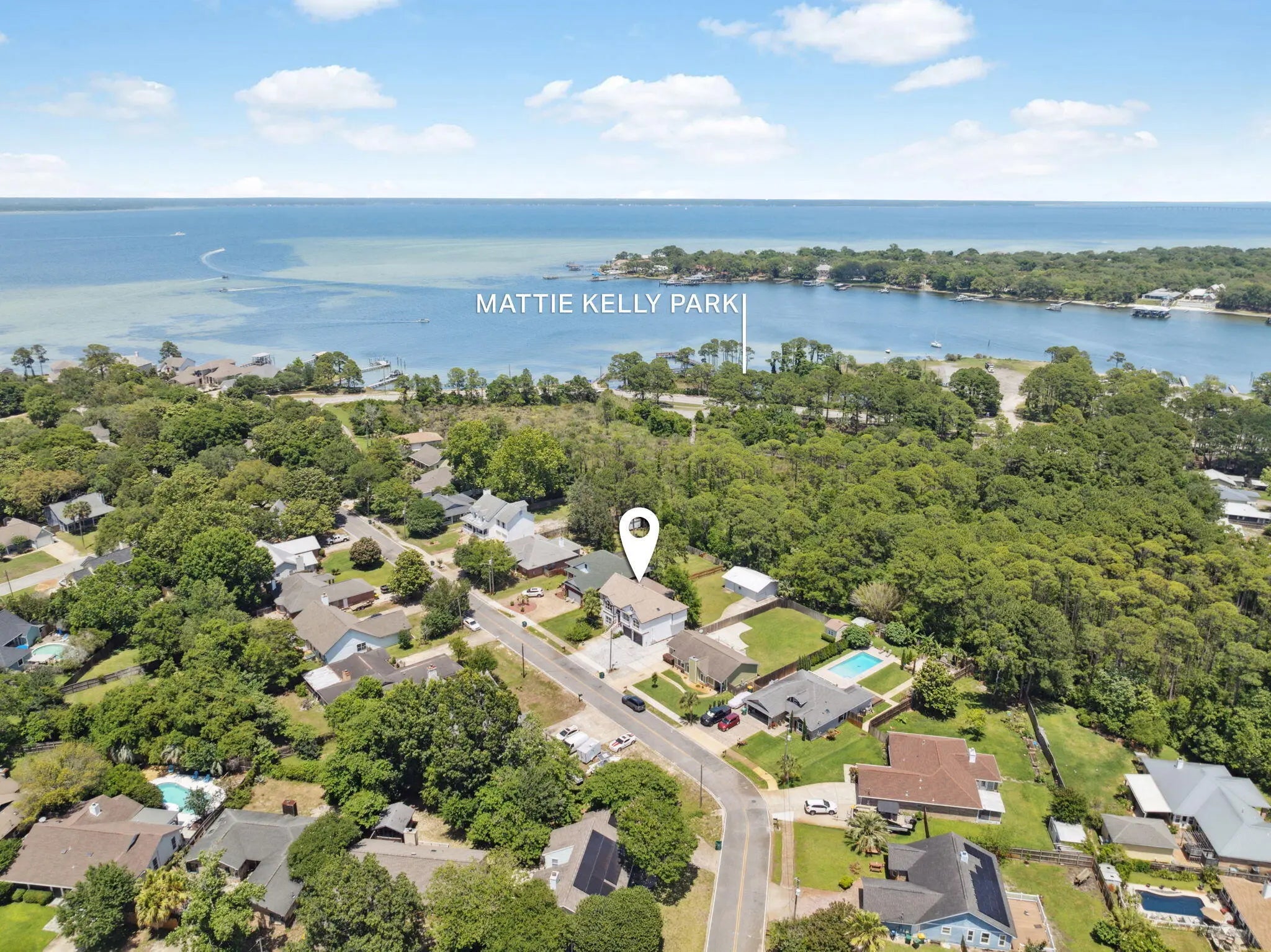 1190 Bay Court, Destin