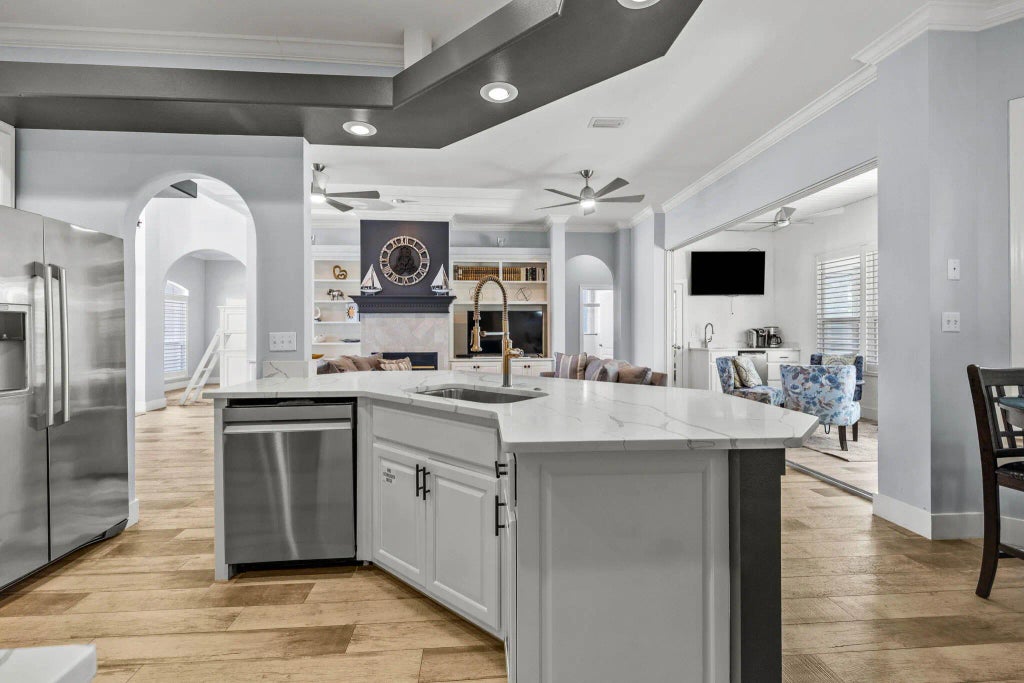 4604 Paradise Isle Isle, Destin