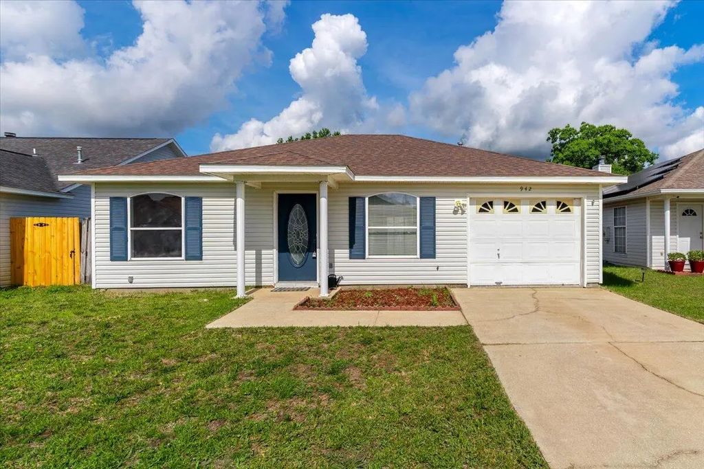 942 John Wayne Circle, Fort Walton Beach