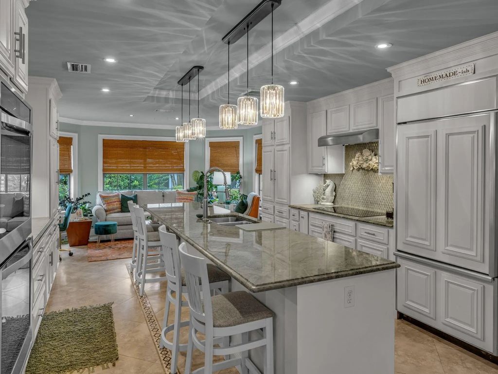 18 of 152 - 370 Golfview Drive, Miramar Beach, FL