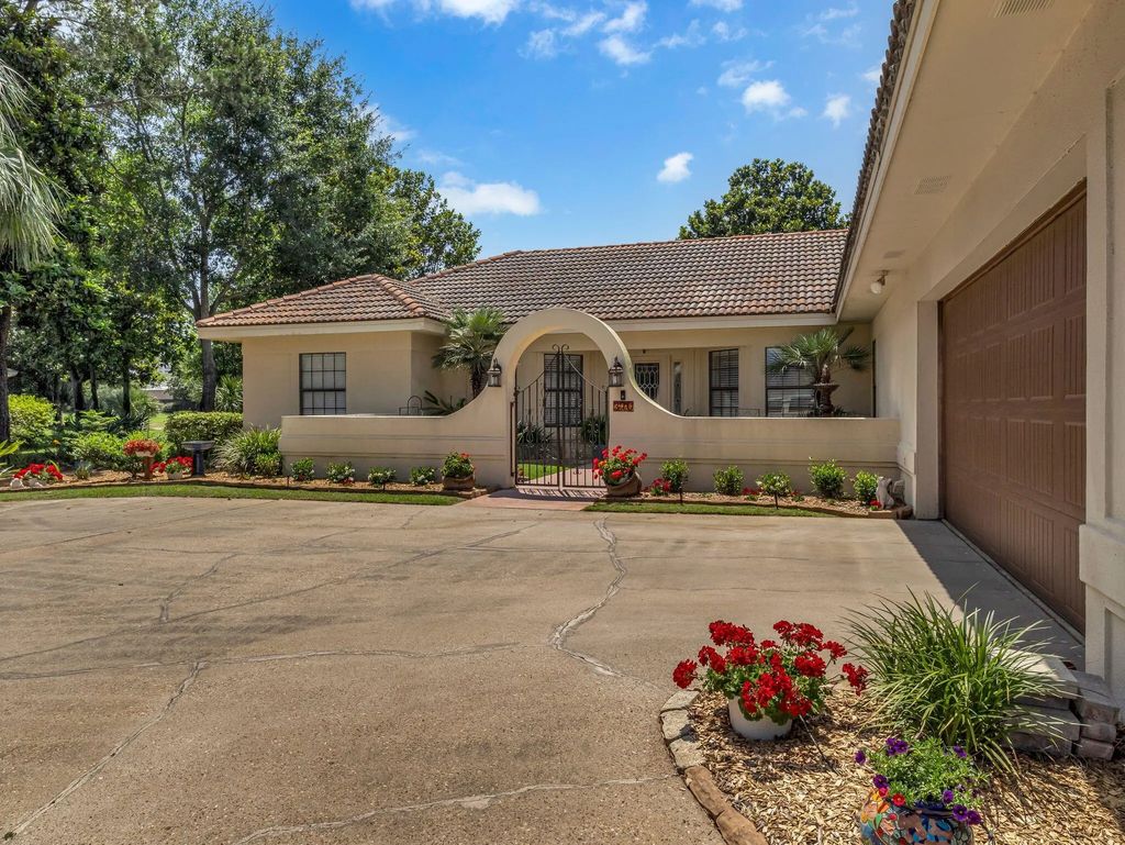67 of 152 - 370 Golfview Drive, Miramar Beach, FL