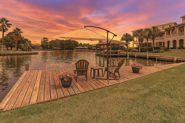 Photo of Listing #977273