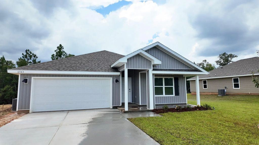6543 Burleson Boulevard, Crestview
