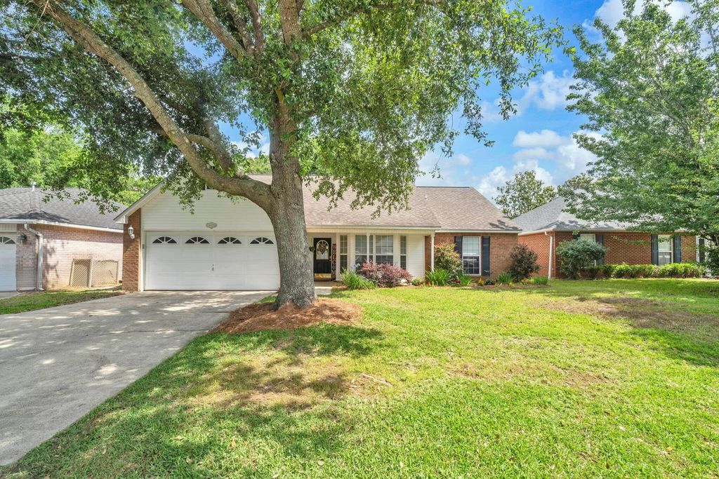 4559 Castlewood Lane, Niceville