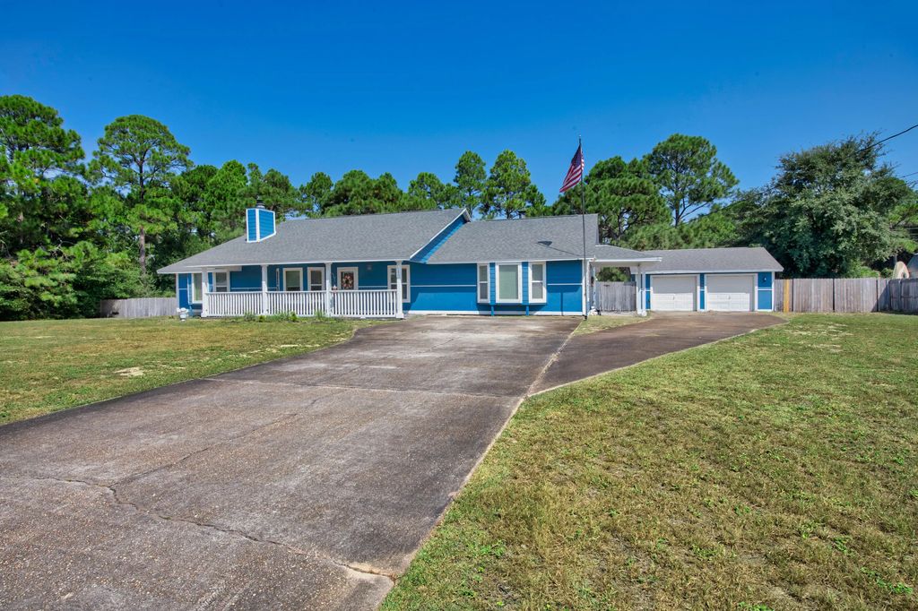 2245 Las Vegas Trail, Navarre