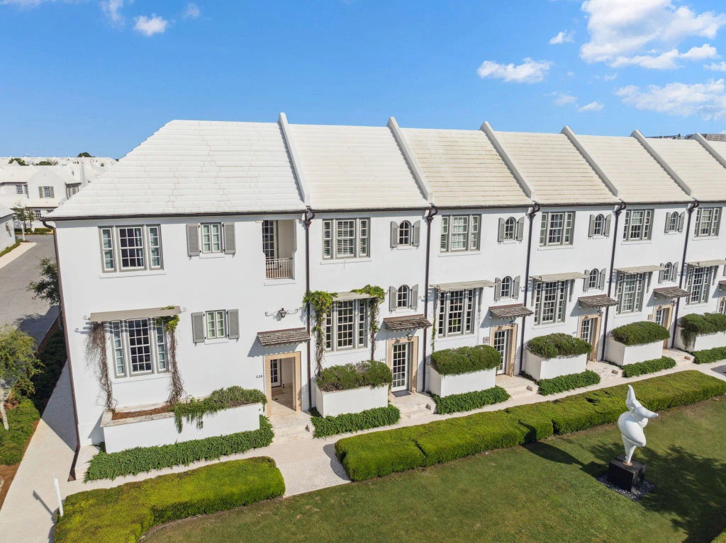 17 of 65 - 132 N Somerset Street Street, Alys Beach, FL