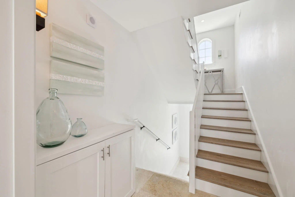 37 of 65 - 132 N Somerset Street Street, Alys Beach, FL