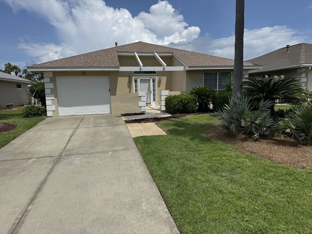 70 Hibiscus Lane, Miramar Beach