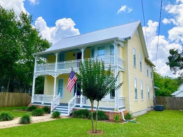 Photo of Listing #978515