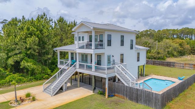 Photo of Listing #978140