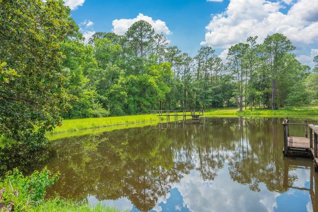 Photo of Listing #978399